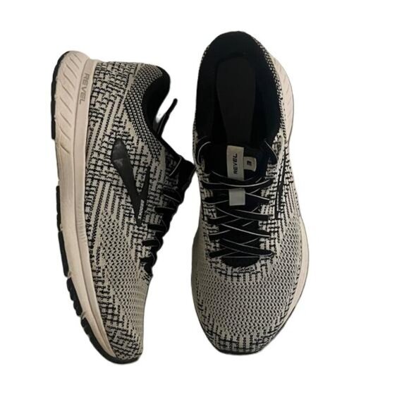 Brooks Revel 3 Women’s Black and White Running Shoes size 8.5 - Picture 4 of 6